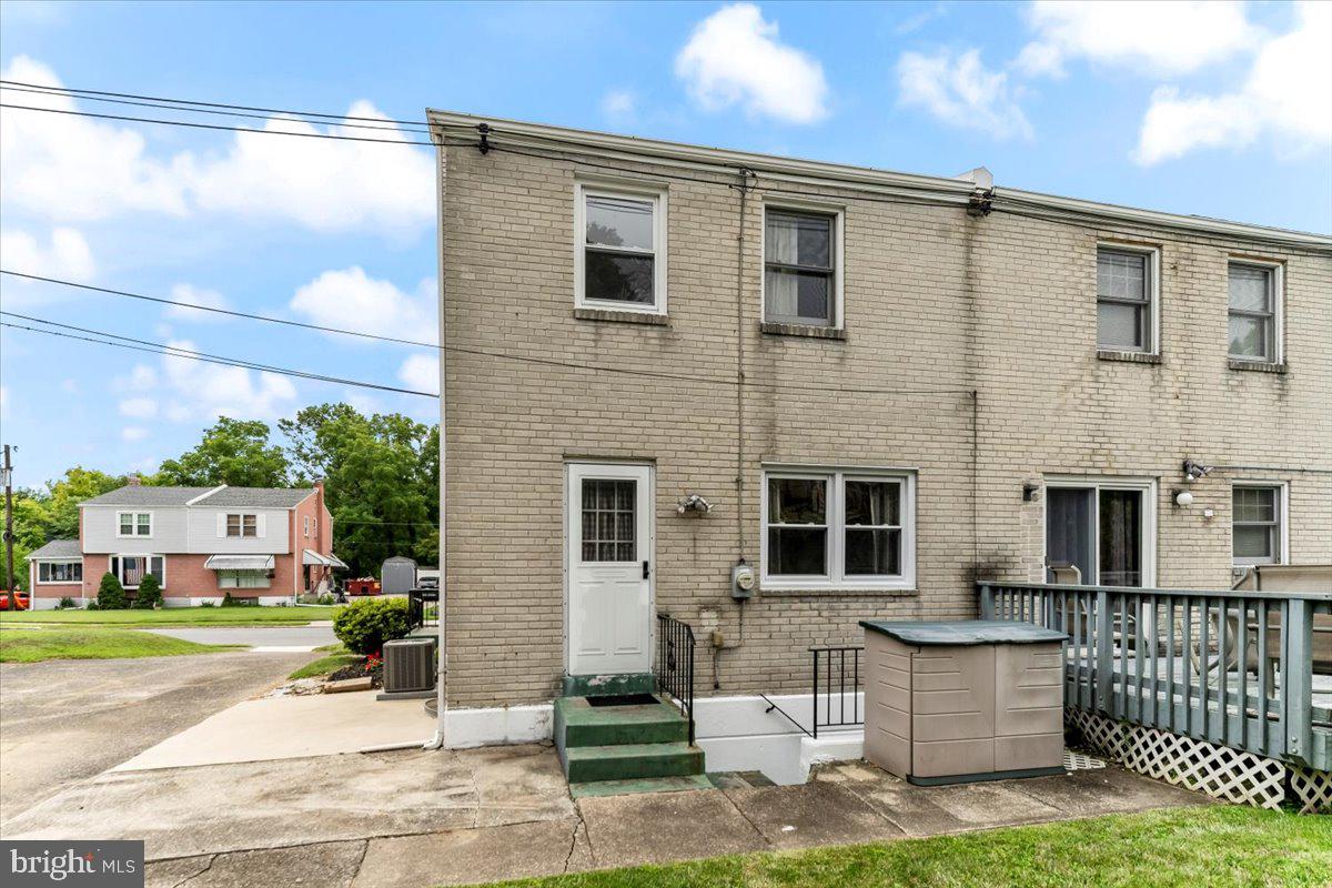 51 Hetzel Road Ridley Park, PA 19078 - Photo 25 of 27 Rear Exterior