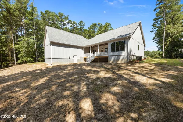 $719,900 | 203 Wild Cherry Lane, Minnesott Beach, NC 28510