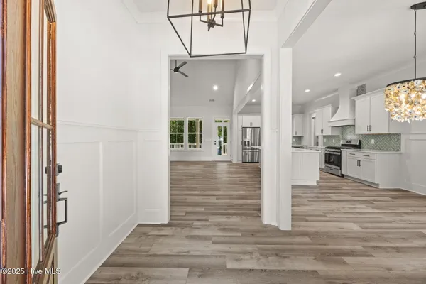 $719,900 | 203 Wild Cherry Lane, Minnesott Beach, NC 28510