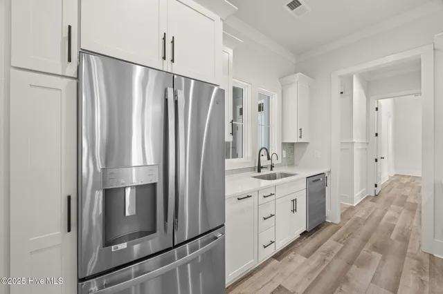 $739,900 | 203 Wild Cherry Lane, Minnesott Beach, NC 28510