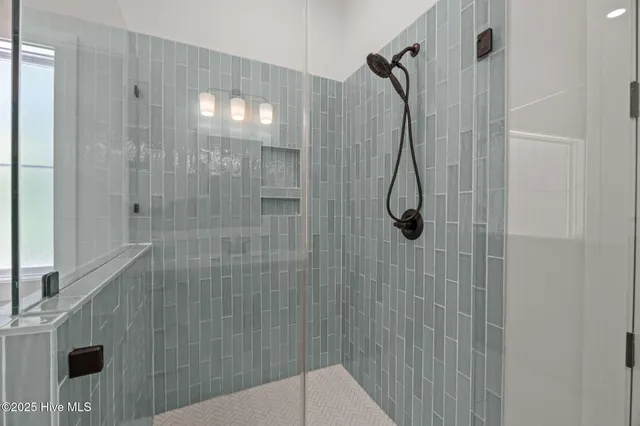 $739,900 | 203 Wild Cherry Lane, Minnesott Beach, NC 28510