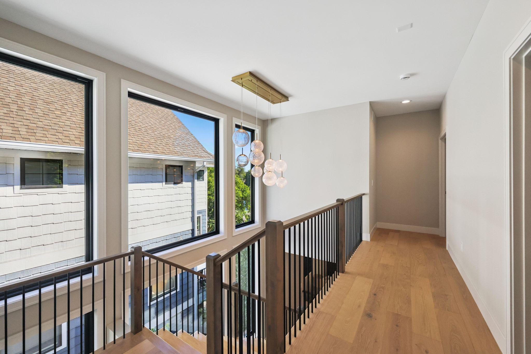 3061 Lake Shore Boulevard Minnetonka, MN 55391 - Photo 32 of 92