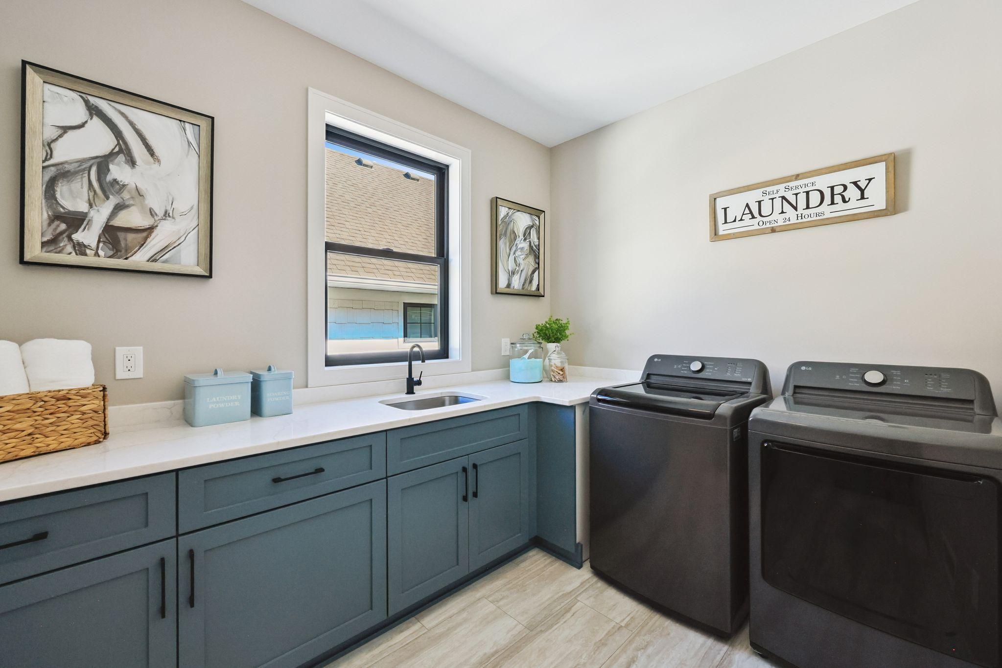 3061 Lake Shore Boulevard Minnetonka, MN 55391 - Photo 36 of 92