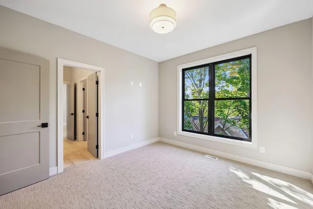 $3,495,000 | 3061 Lake Shore Boulevard, Minnetonka, MN 55391