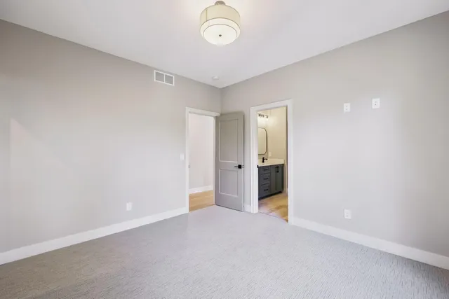 $3,495,000 | 3061 Lake Shore Boulevard, Minnetonka, MN 55391