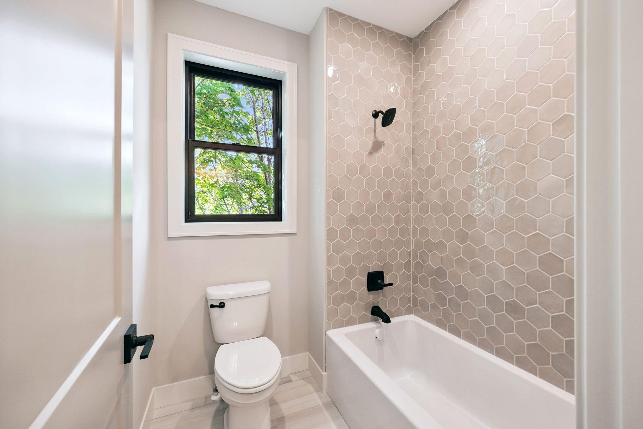 3061 Lake Shore Boulevard Minnetonka, MN 55391 - Photo 40 of 92