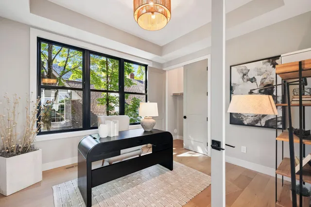 $3,495,000 | 3061 Lake Shore Boulevard, Minnetonka, MN 55391