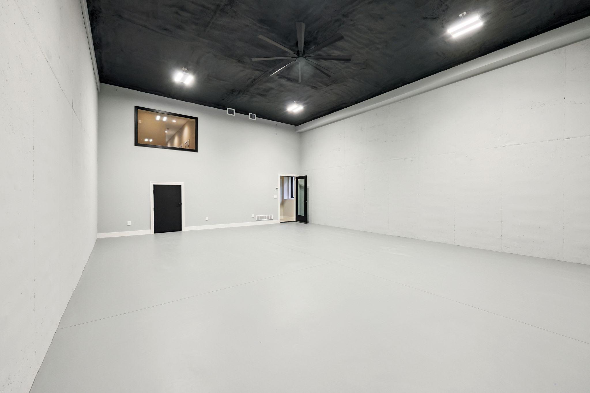 3061 Lake Shore Boulevard Minnetonka, MN 55391 - Photo 64 of 92