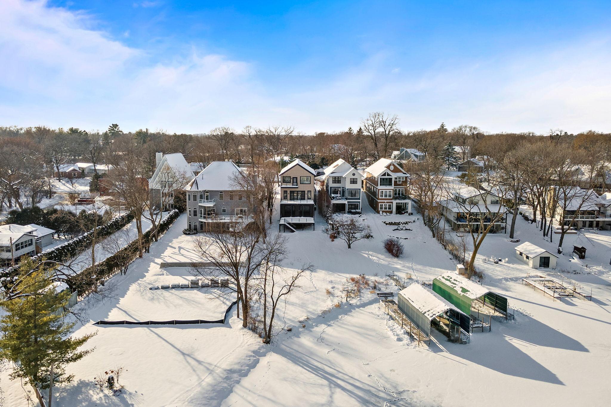 3061 Lake Shore Boulevard Minnetonka, MN 55391 - Photo 85 of 92