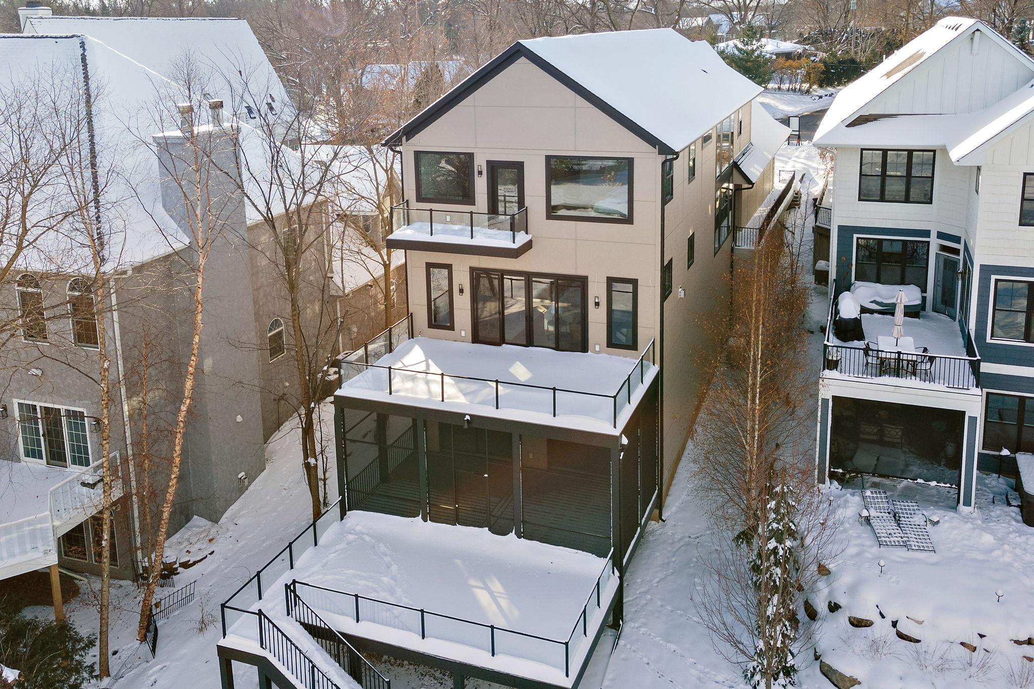 3061 Lake Shore Boulevard Minnetonka, MN 55391 - Photo 88 of 92