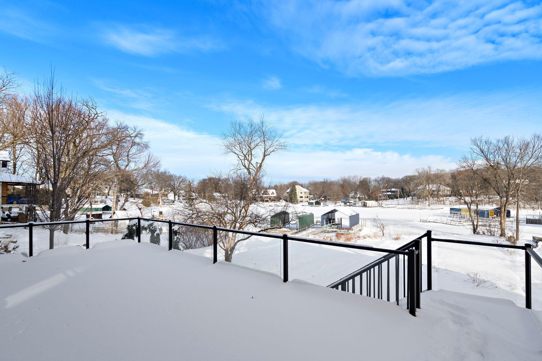 3061 Lake Shore Boulevard Minnetonka, MN 55391 - Photo 89 of 92