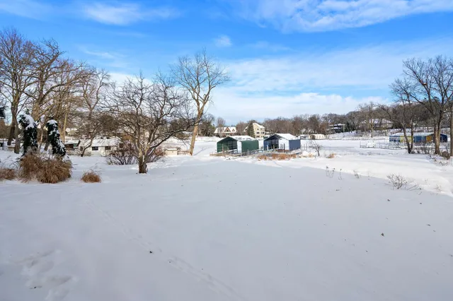 $3,495,000 | 3061 Lake Shore Boulevard, Minnetonka, MN 55391