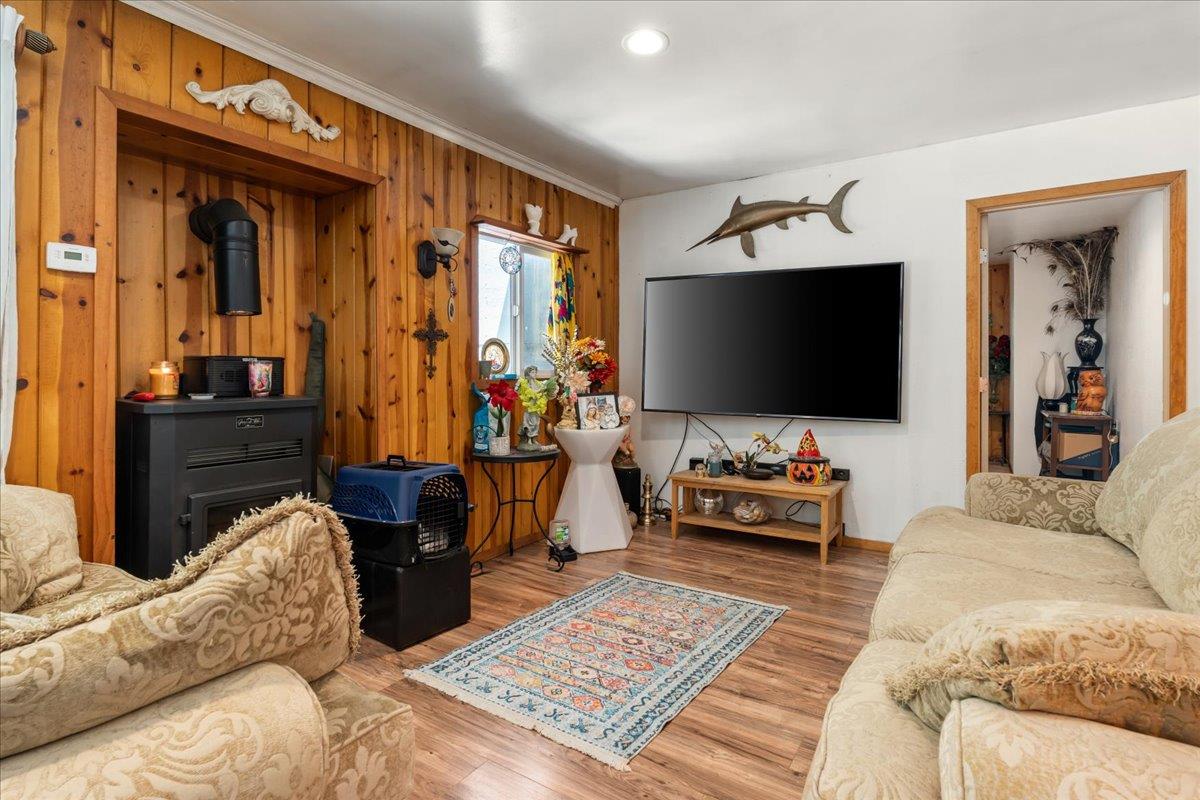 733 Browns Valley Road Watsonville, CA 95076 - Photo 10 of 42