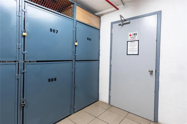 $2,500 | 17011 North Bay Road, Unit 906, Sunny Isles Beach, FL 33160