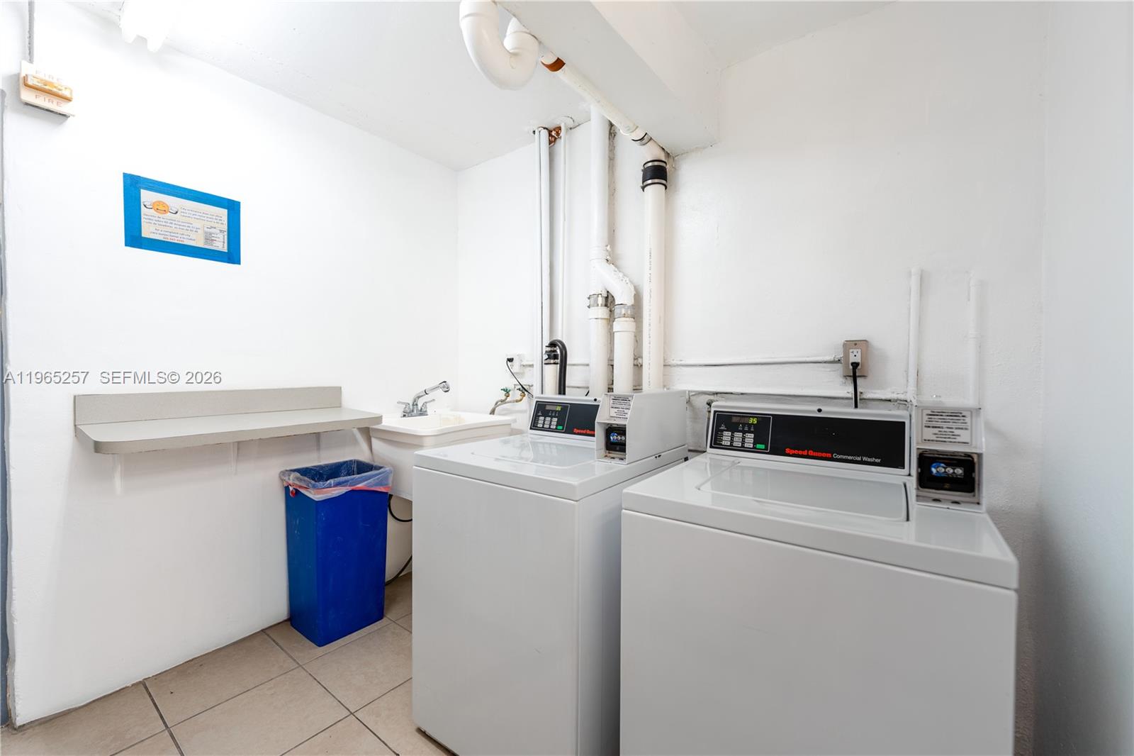 17011 North Bay Road, Unit 906 Sunny Isles Beach, FL 33160 - Photo 14 of 56