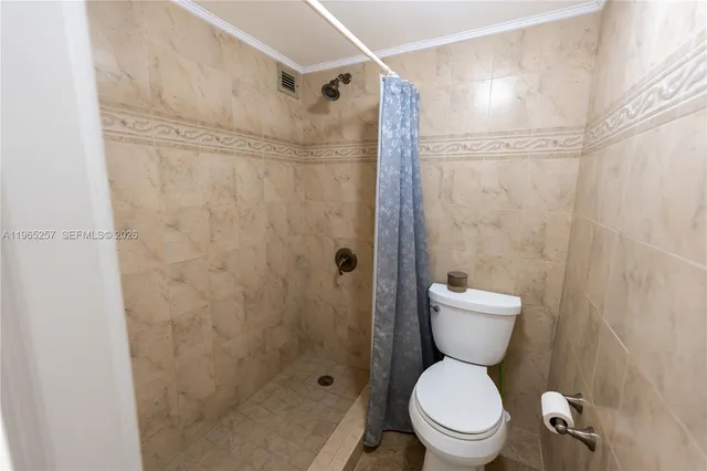 $2,500 | 17011 North Bay Road, Unit 906, Sunny Isles Beach, FL 33160