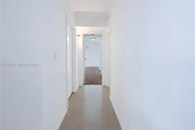 $2,500 | 17011 North Bay Road, Unit 906, Sunny Isles Beach, FL 33160