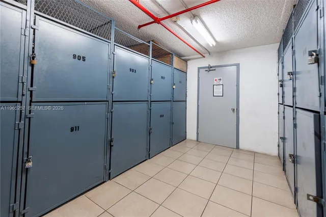 $2,500 | 17011 North Bay Road, Unit 906, Sunny Isles Beach, FL 33160