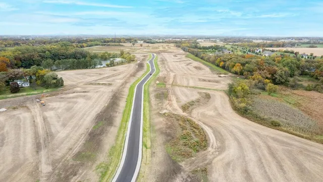 $159,900 | 610 Beere Lane, Burlington, WI 53105