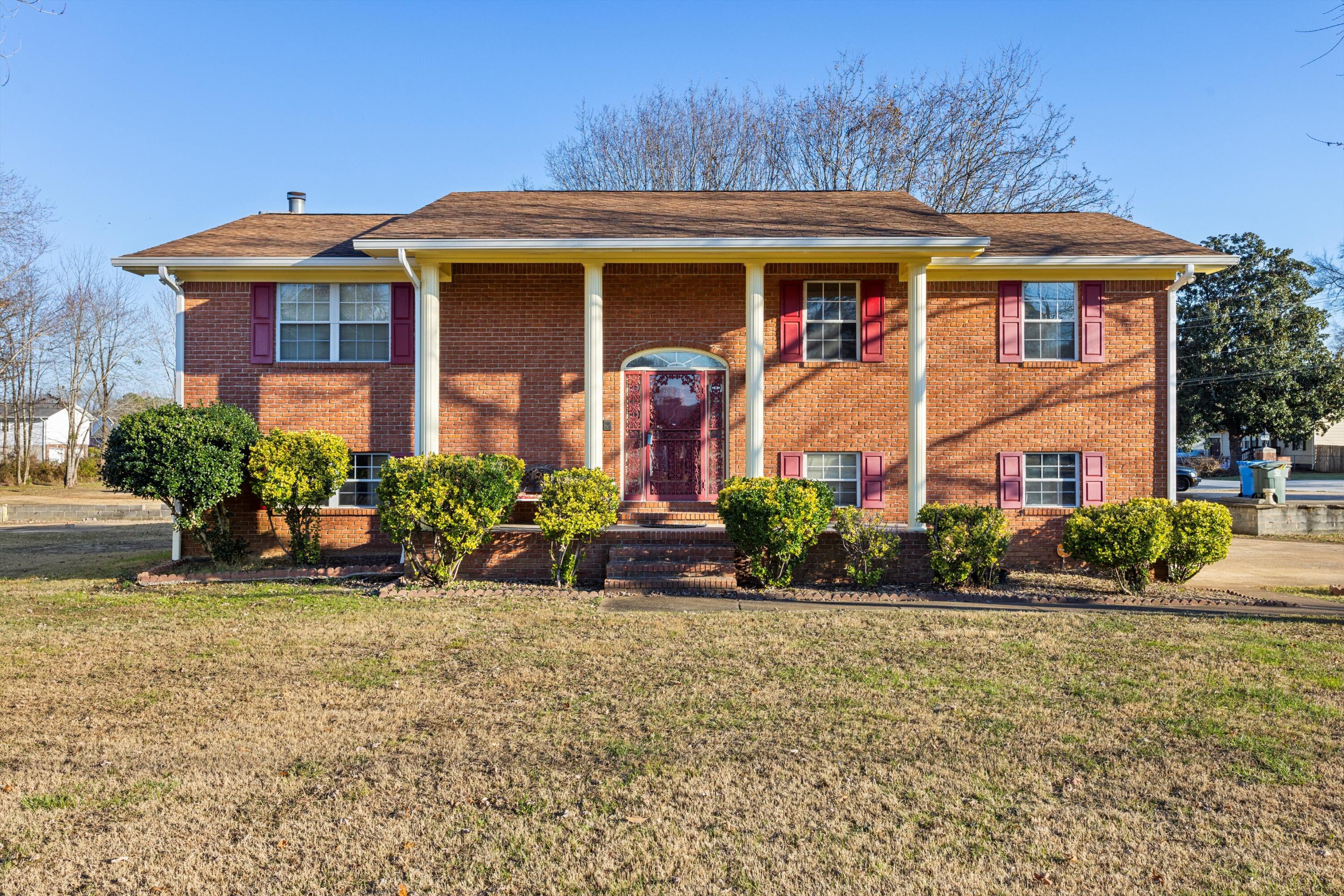 4601 Shawhan Road Chattanooga, TN 37411 - Photo 1 of 35 01-2M6A0492