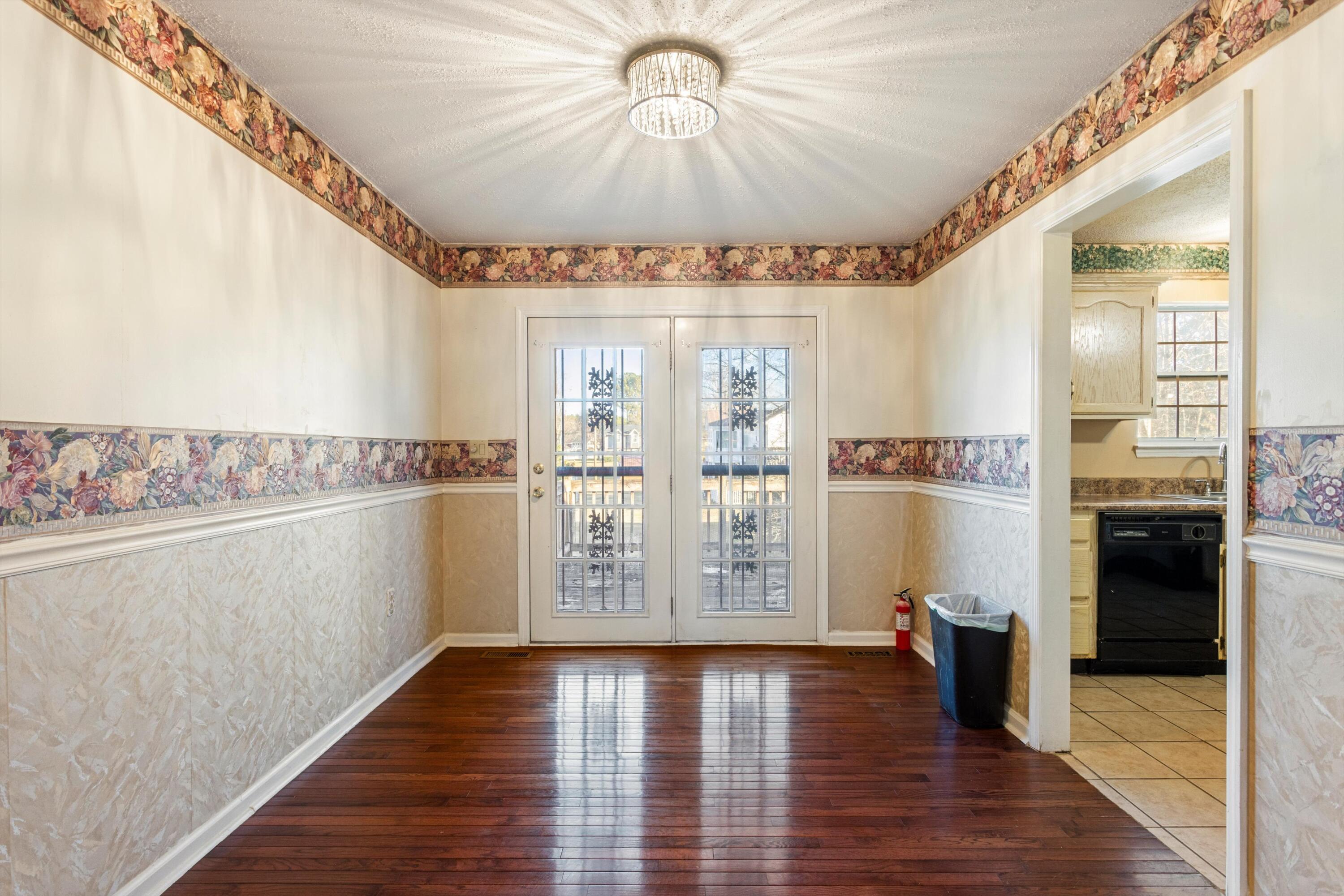4601 Shawhan Road Chattanooga, TN 37411 - Photo 10 of 35 10-2M6A0517