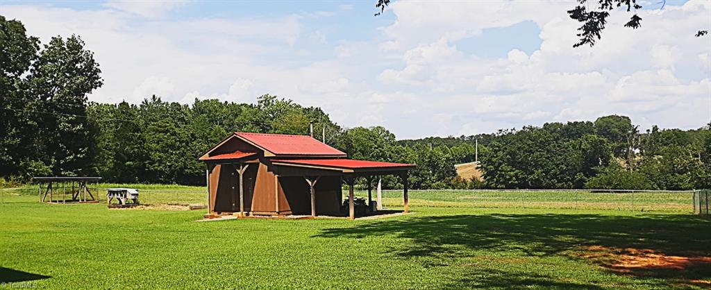 920 Young Road Lexington, NC 27292 - Photo 2 of 4 Gallery Image 2