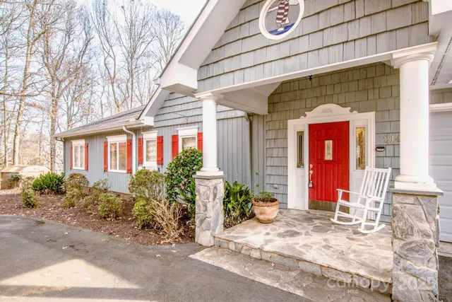 $1,485,000 | 214 Lakeview Shores Loop, Mooresville, NC 28117