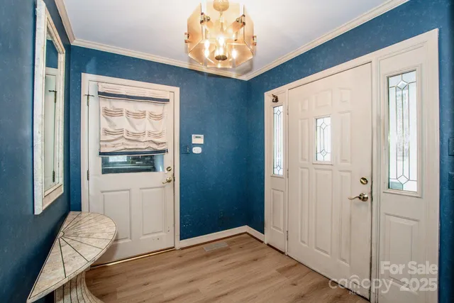 $1,485,000 | 214 Lakeview Shores Loop, Mooresville, NC 28117