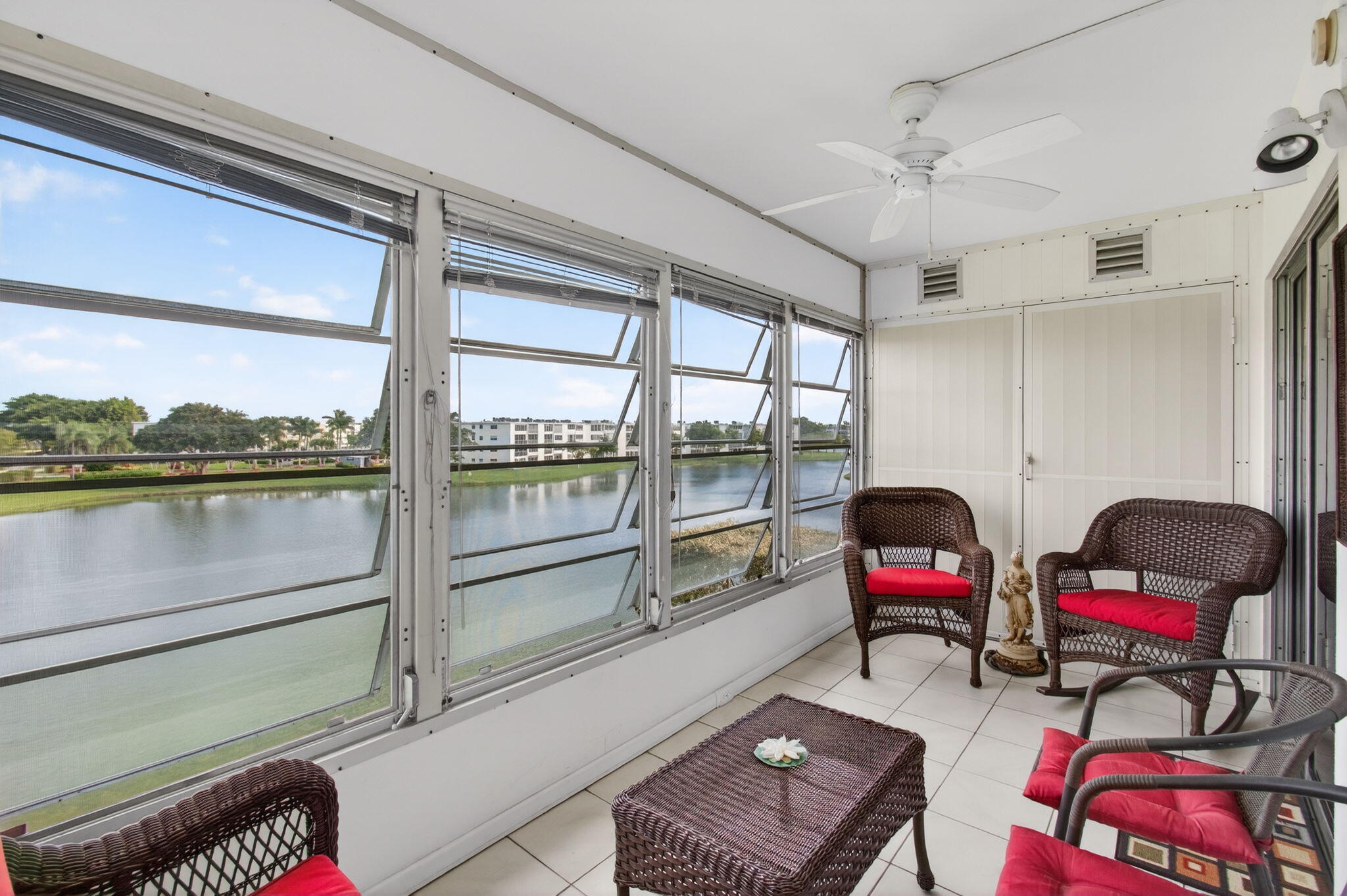 4082 Wolverton East Boca Raton, FL 33434 - Photo 38 of 93 a living room with furniture