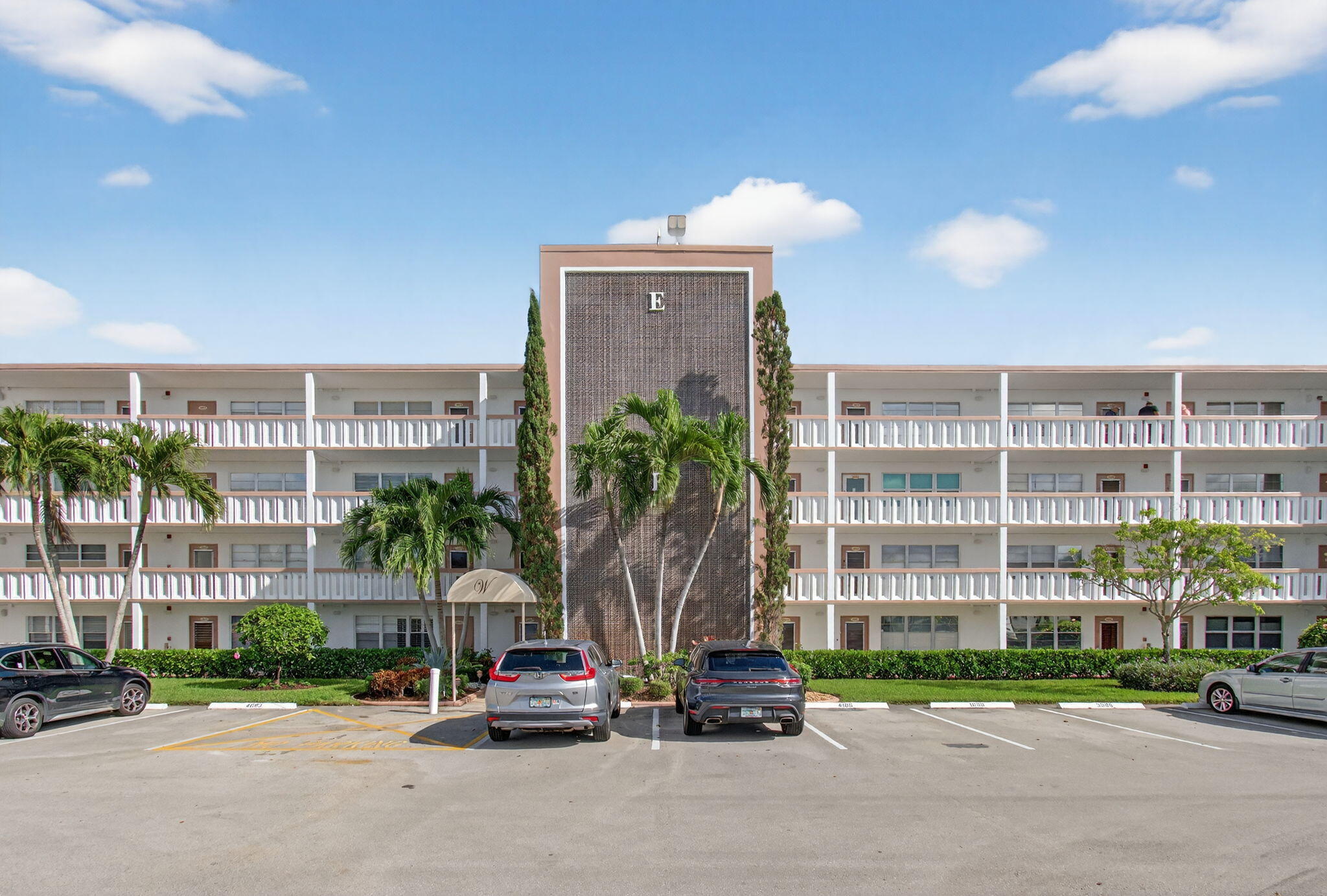 4082 Wolverton East Boca Raton, FL 33434 - Photo 51 of 93 2-web-or-mls-DSC_9365