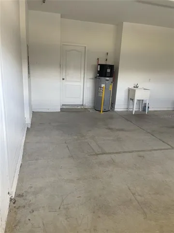 $2,950 | 2062 Redbay Avenue, Minneola, FL 34715