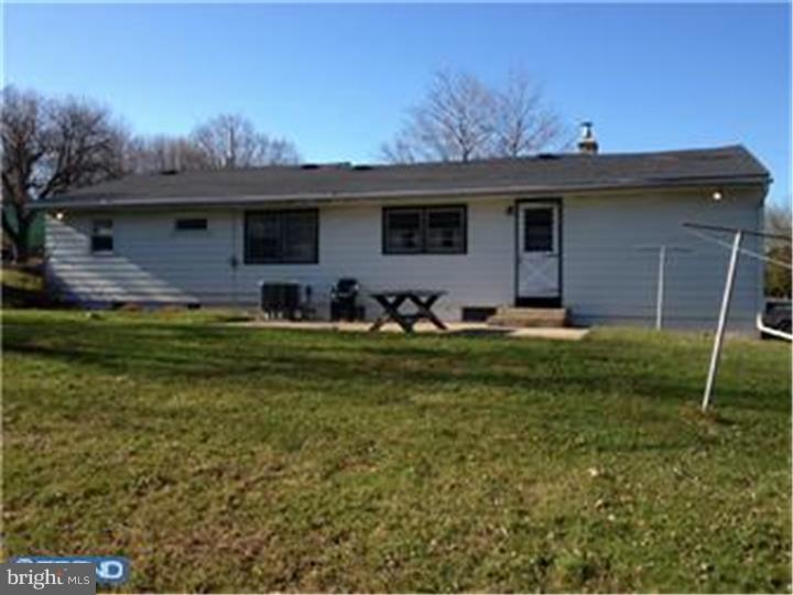 1652 Layfield Road Pennsburg, PA 18073 - Photo 2 of 3 Gallery Image 2