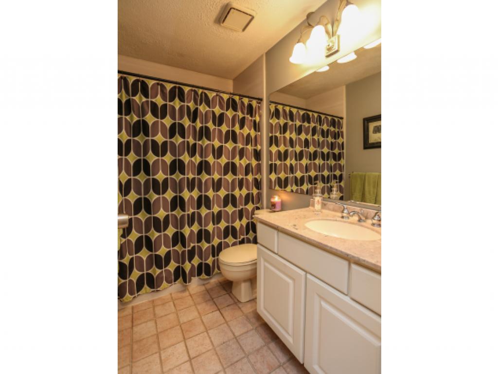 5 Bernards Road, Unit 7 Merrimack, NH 03054 - Photo 11 of 23
