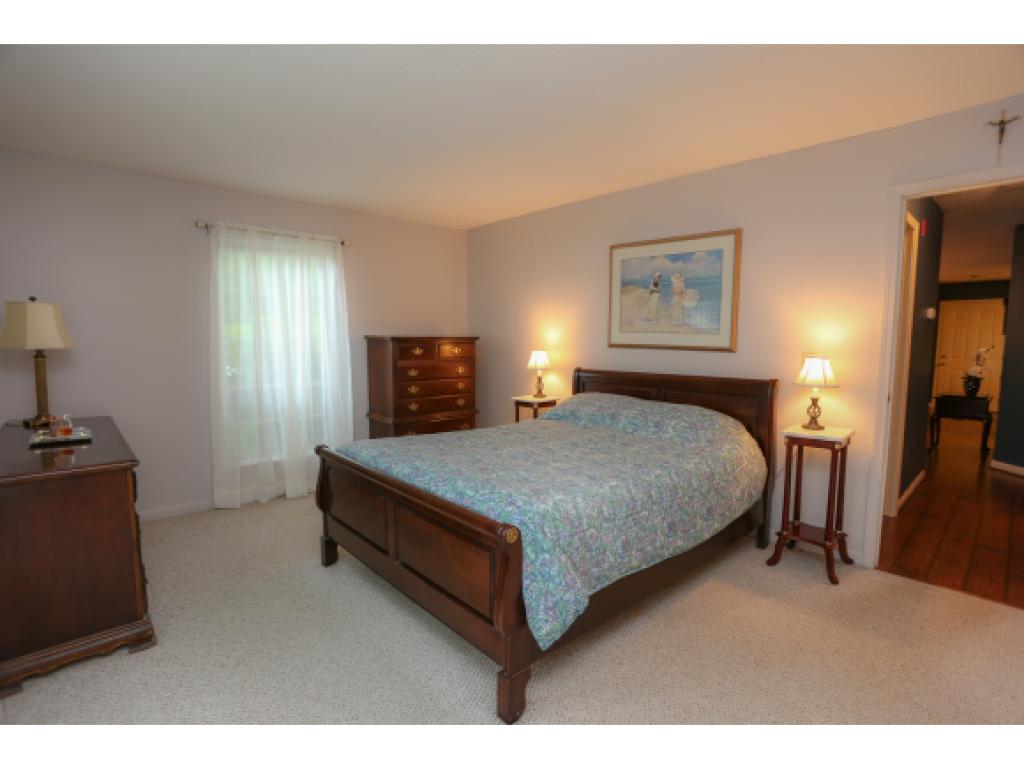 5 Bernards Road, Unit 7 Merrimack, NH 03054 - Photo 13 of 23