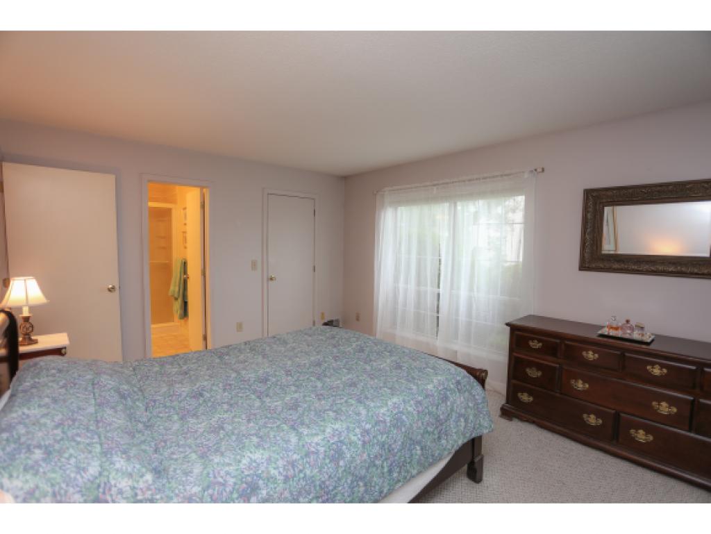 5 Bernards Road, Unit 7 Merrimack, NH 03054 - Photo 15 of 23