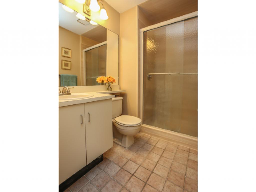 5 Bernards Road, Unit 7 Merrimack, NH 03054 - Photo 16 of 23