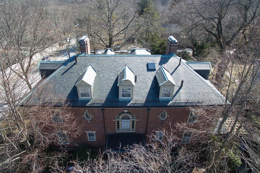 4 Hawthorn Road Brookline, MA 02445 - Photo 28 of 31 Gallery Image 28