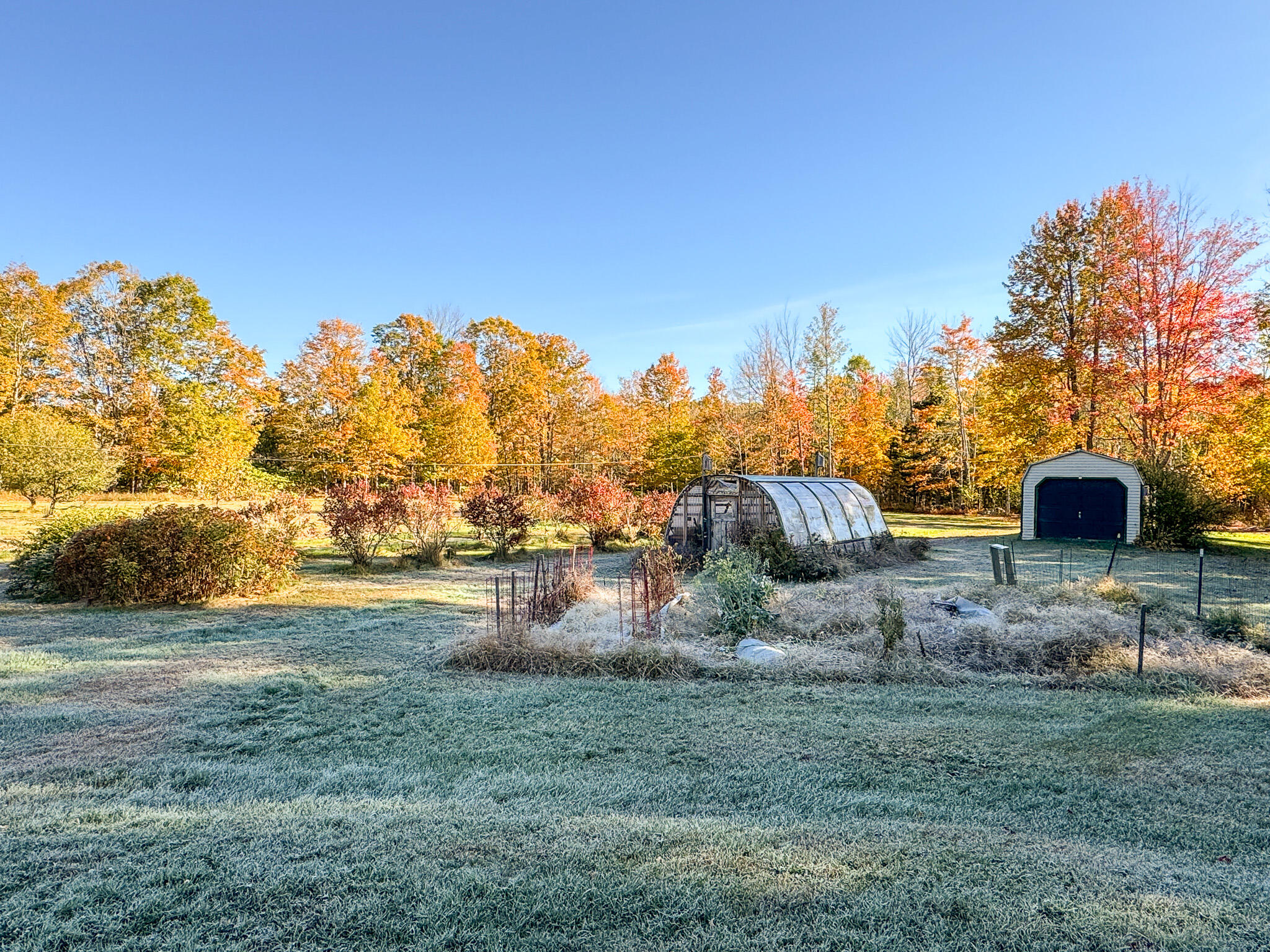 397 West Old Main Road Lowell, ME 04493 - Photo 11 of 33 10