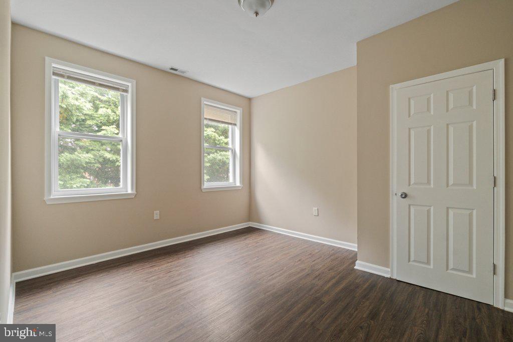 601 Whitelock Street Baltimore, MD 21217 - Photo 17 of 38