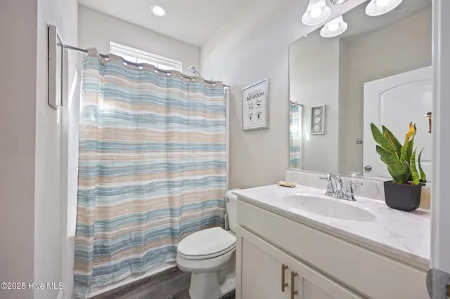 $569,000 | 403 Moorland Way, Moyock, NC 27958