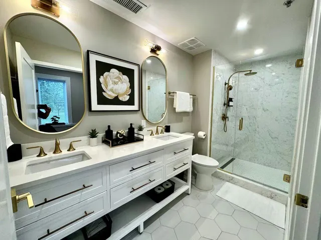 $395,000 | 707 Georgia Avenue, Unit 305, Chattanooga, TN 37402