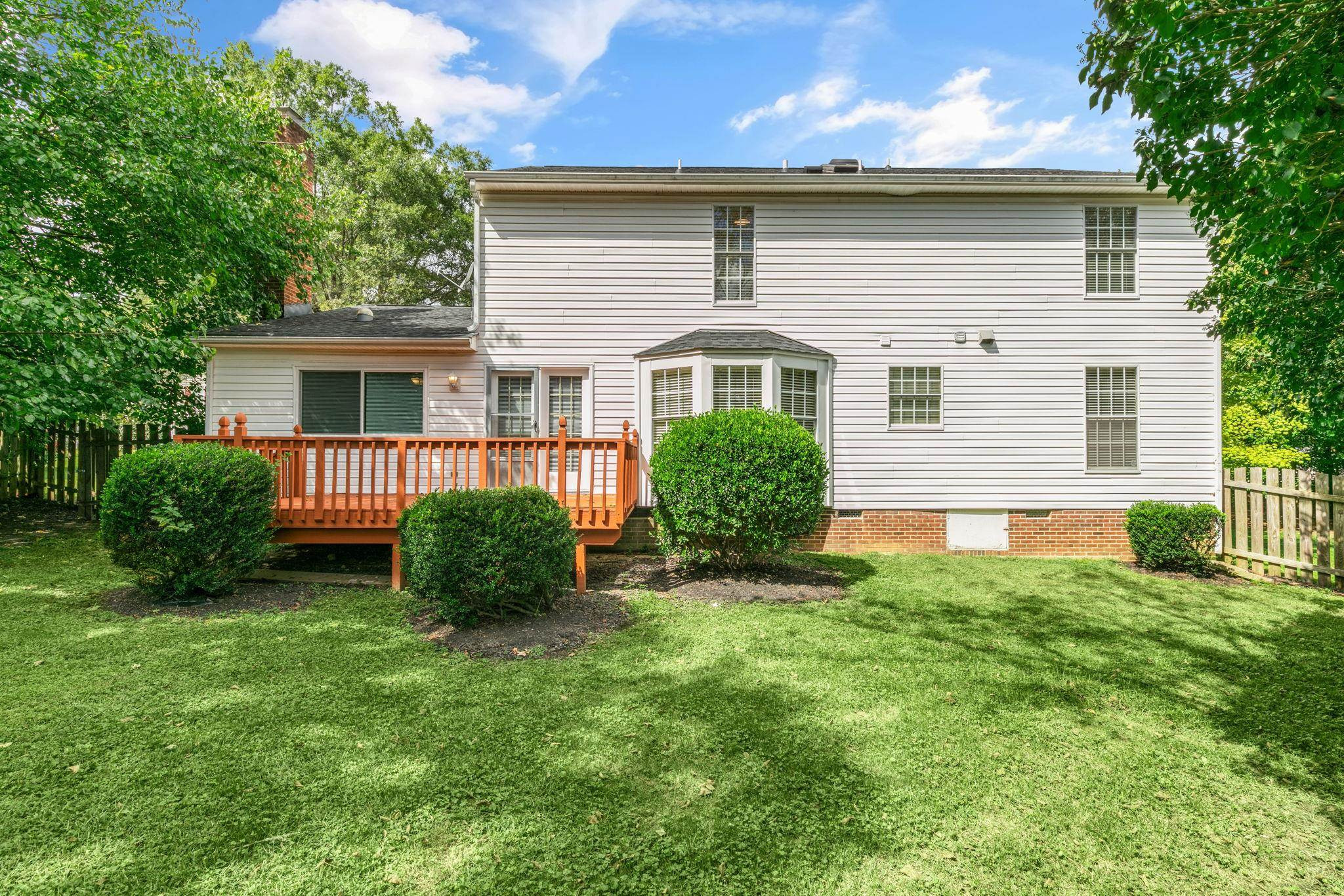 2232 Heathrowe Place Raleigh, NC 27609 - Photo 34 of 45 Photo 34