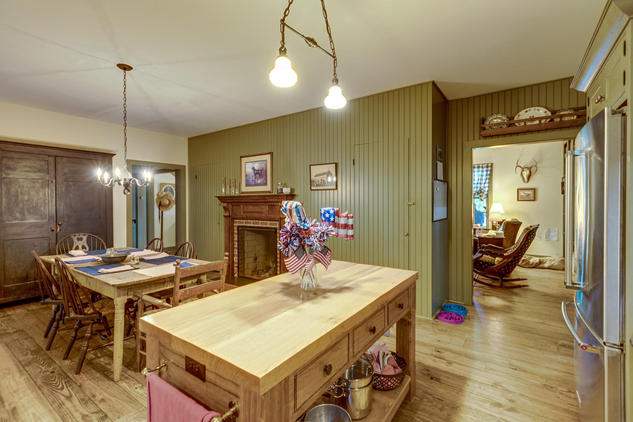 5184 Fire Tower Road Franklin, TN 37064 - Photo 19 of 53 a kitchen that has a table and chairs in it