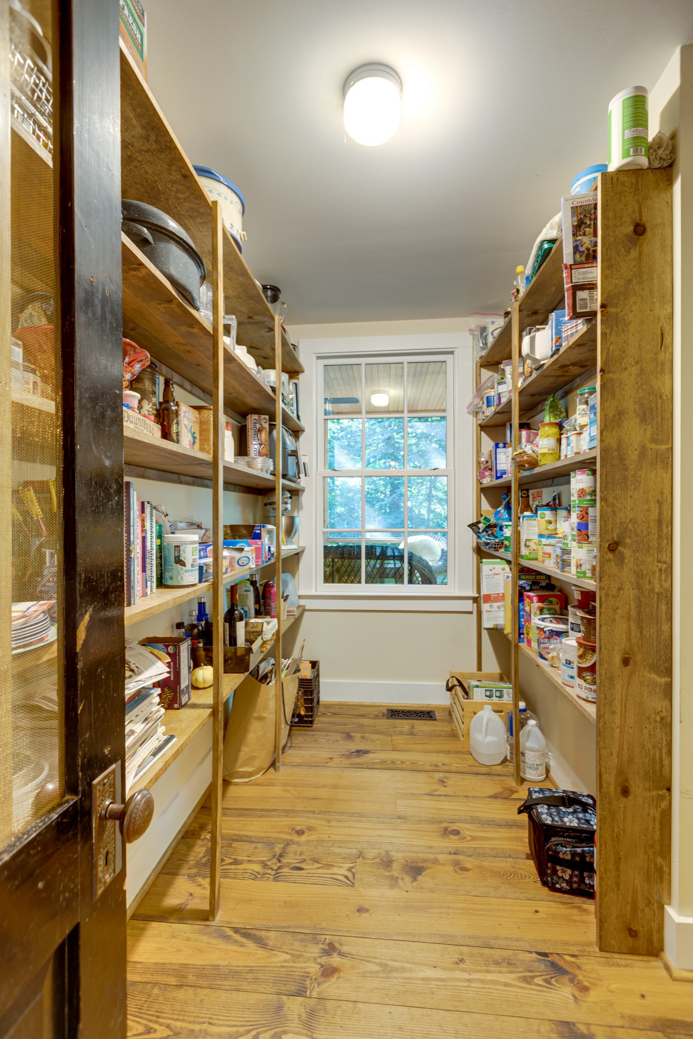 5184 Fire Tower Road Franklin, TN 37064 - Photo 22 of 53 a living room filled with furniture