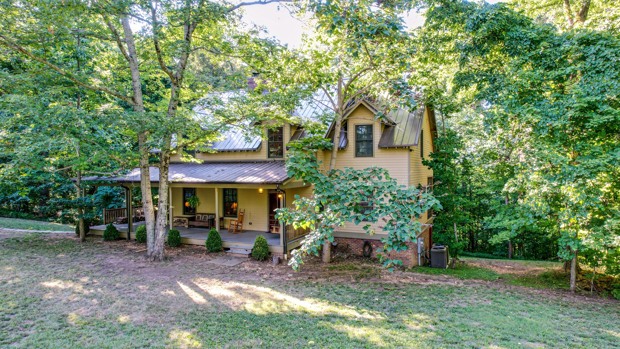 5184 Fire Tower Road Franklin, TN 37064 - Photo 5 of 53 a backyard of a house with seating space