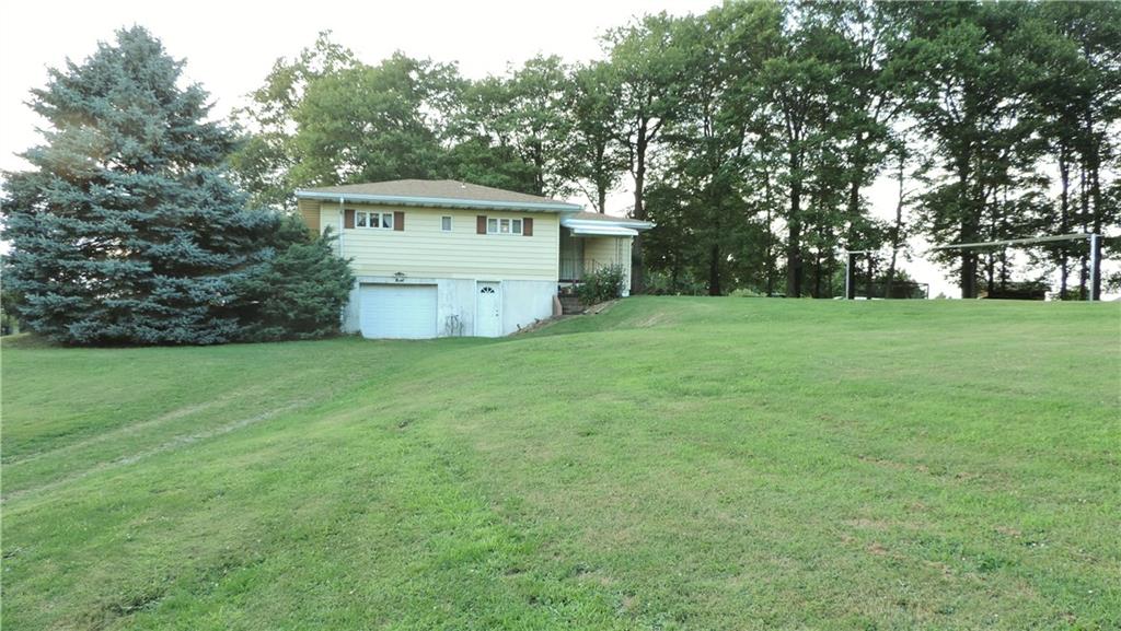 162 Lucas Pipeline Road Ruffs Dale, PA 15679 - Photo 4 of 22