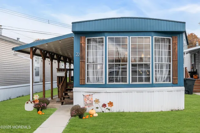 $149,000 | 22 Shorehaven Park, Hazlet, NJ 07730