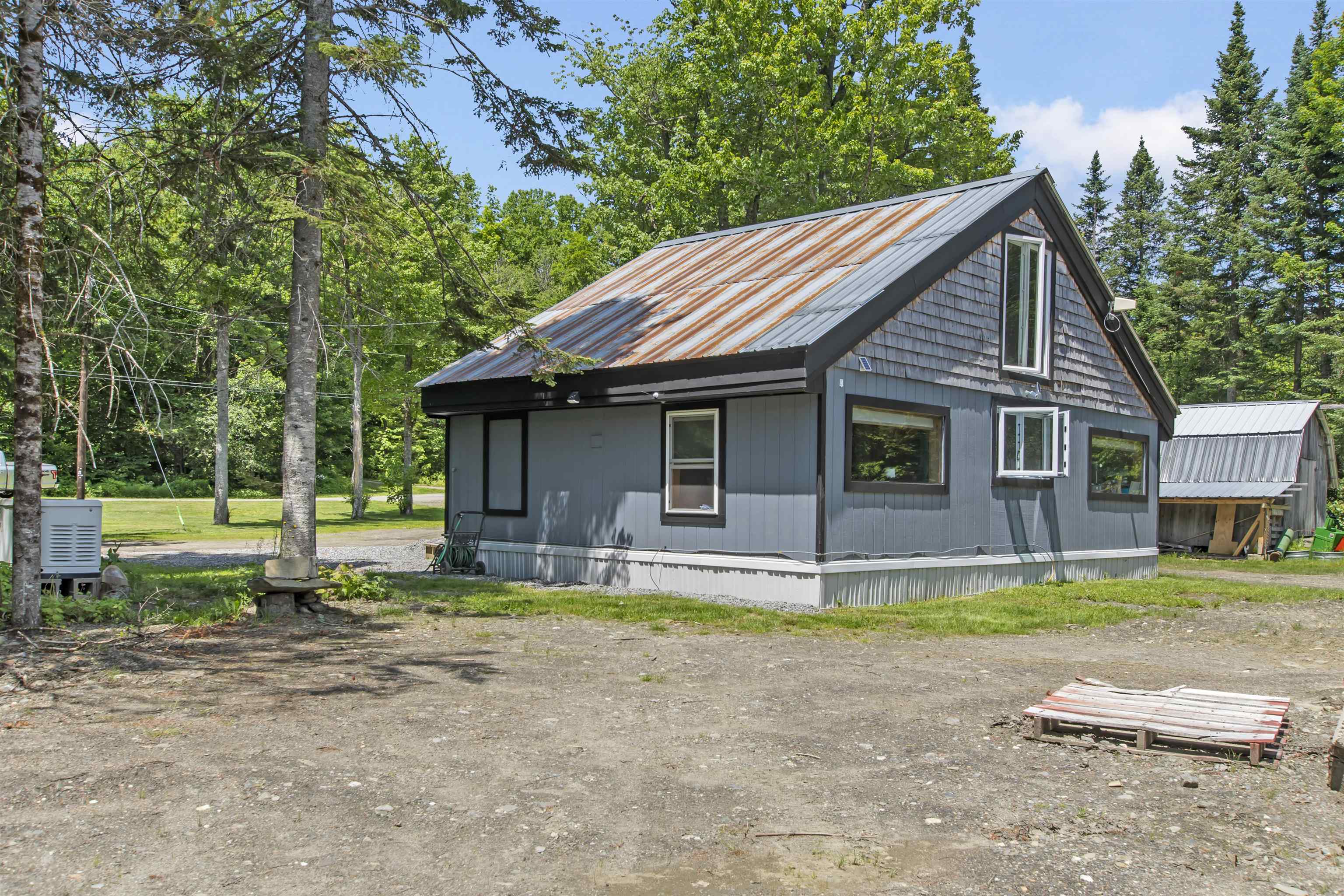 21 Stevens Road Pittsburg, NH 03592 - Photo 3 of 27
