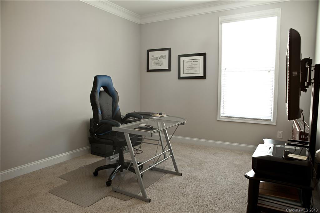 9318 Inverness Bay Road Charlotte, NC 28278 - Photo 14 of 26 Gallery Image 14