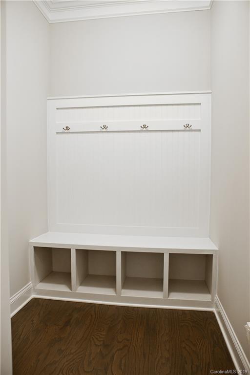9318 Inverness Bay Road Charlotte, NC 28278 - Photo 16 of 26 Gallery Image 16